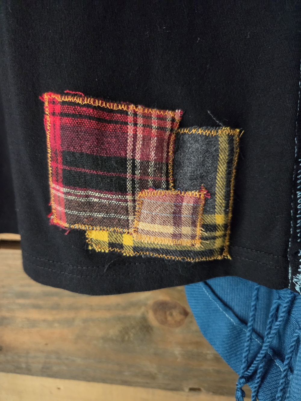 Graphic Black Tee with Teal Draped Sleeves - Picture 6 of 6